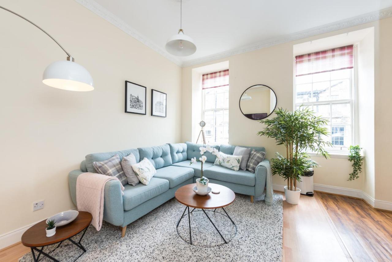 Bright And Modern 2 Bed Apartment Edinburgh Exterior photo