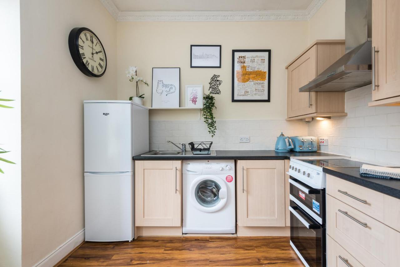 Bright And Modern 2 Bed Apartment Edinburgh Exterior photo